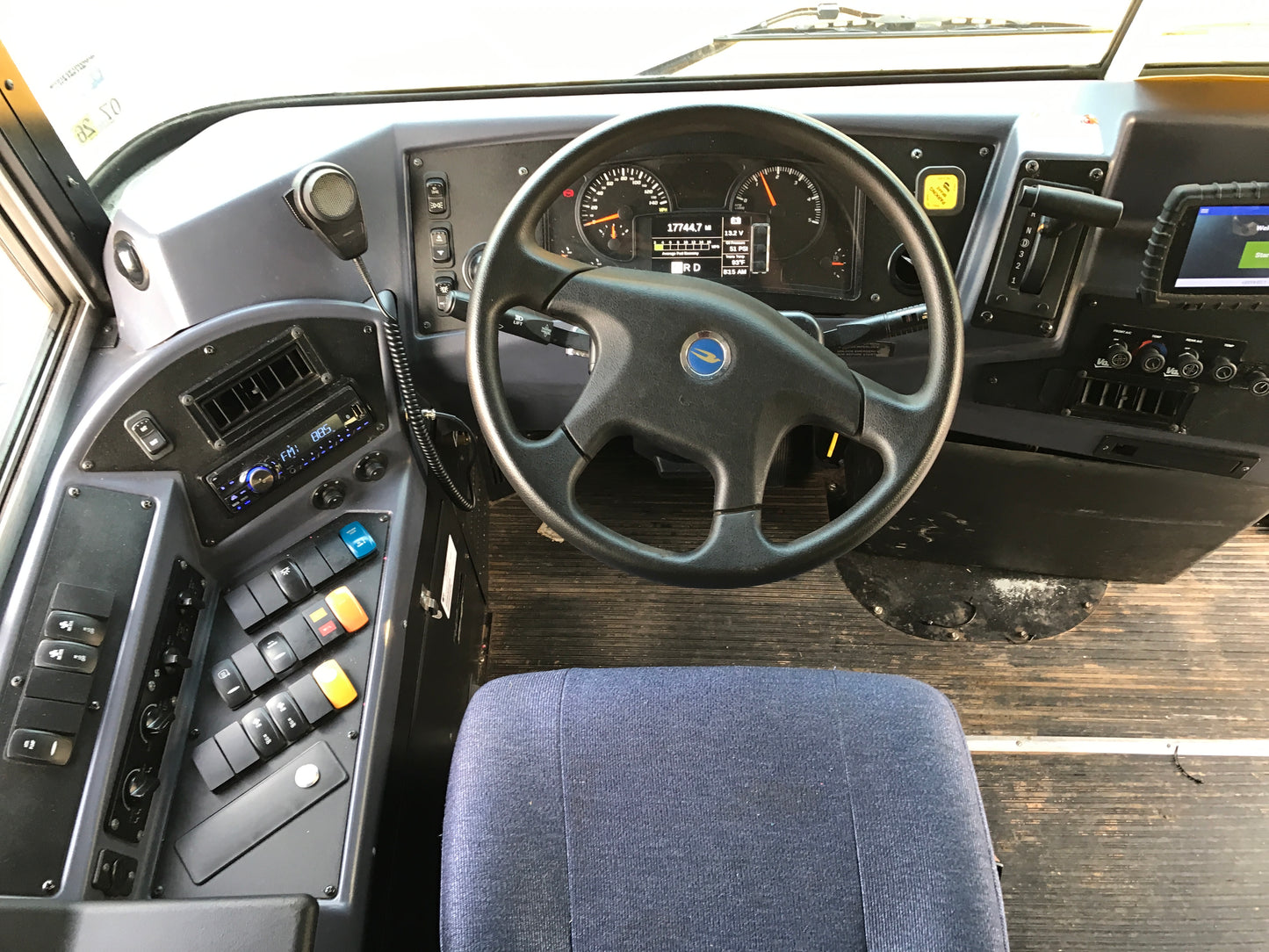 RF800325