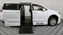 CHRYSLER PACIFICA FR CONVERSIONS SE