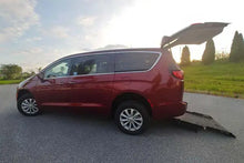 CHRYSLER PACIFICA FR CONVERSIONS RE