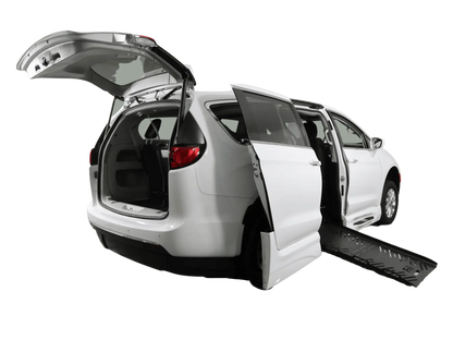 CHRYSLER PACIFICA FR CONVERSIONS SE